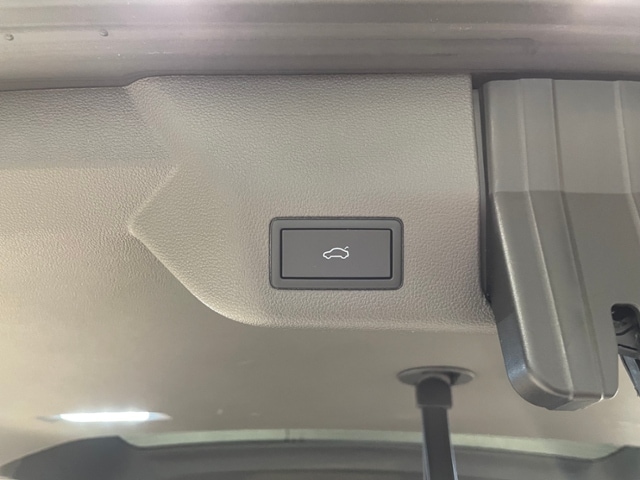 Volkswagen Multivan 2.0 TDI Lang T7