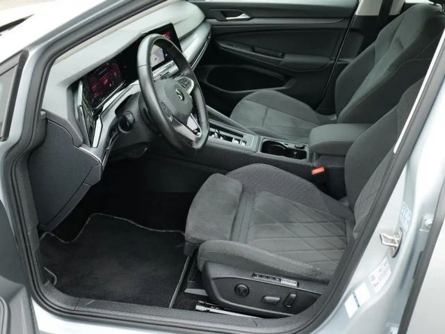 Volkswagen Golf 1.5 TSI DSG Golf VIII Style