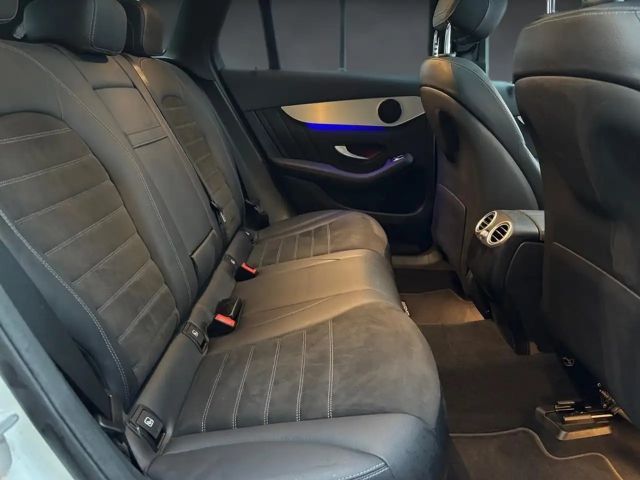 Mercedes-Benz GLC 300 4MATIC AMG Line