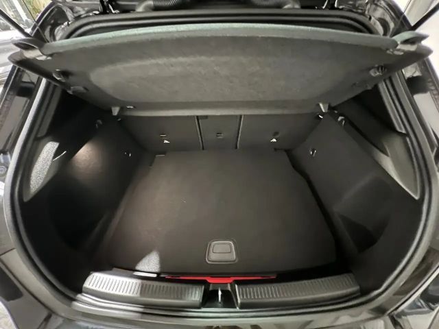 Mercedes-Benz A 180 Business Line