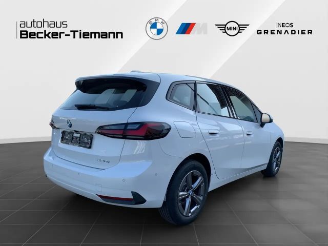 BMW 220 220i Active Tourer
