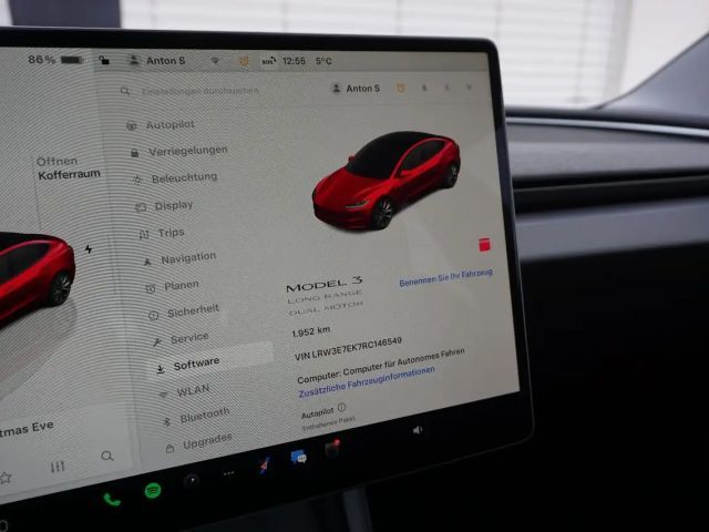 Tesla Model 3 AWD Long Range