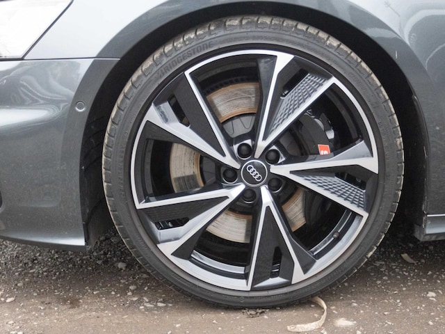 Audi S6 Avant Quattro