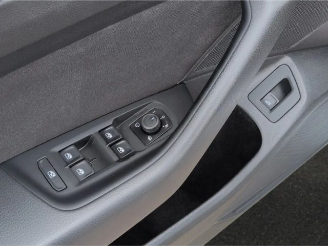 Volkswagen Passat 2.0 TDI DSG IQ.Drive Variant