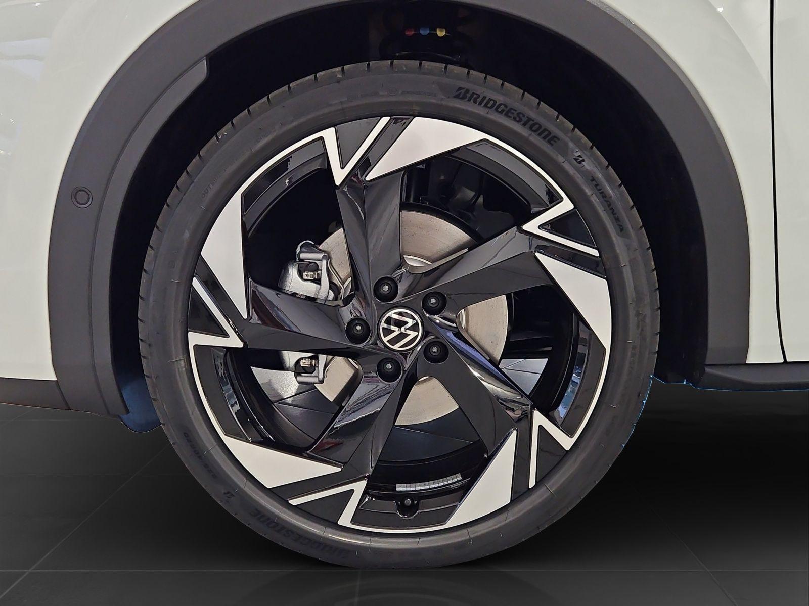 Volkswagen T-Roc 1.5 TSI DSG IQ.Drive R-Line