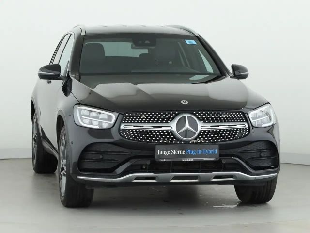 Mercedes-Benz GLC 300 4MATIC AMG Line