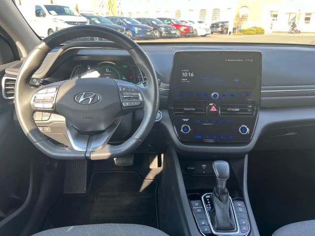 Hyundai Ioniq 1.6 Hybrid Plug-in Style