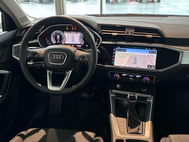Audi Q3 S-Tronic