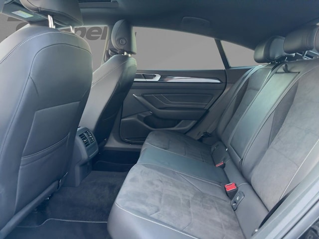 Volkswagen Arteon 2.0 TDI DSG R-Line