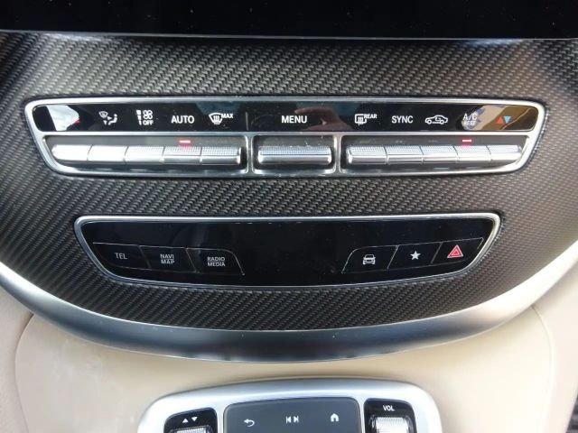 Mercedes-Benz Marco Polo 4MATIC AMG Line