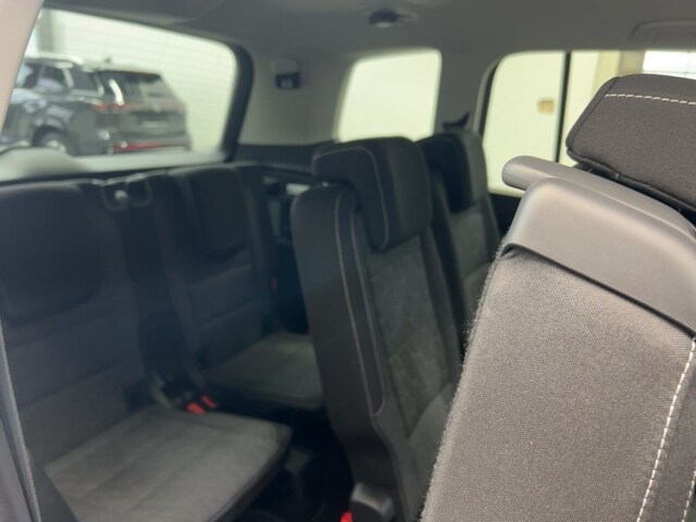 Volkswagen Touran 1.5 TSI DSG