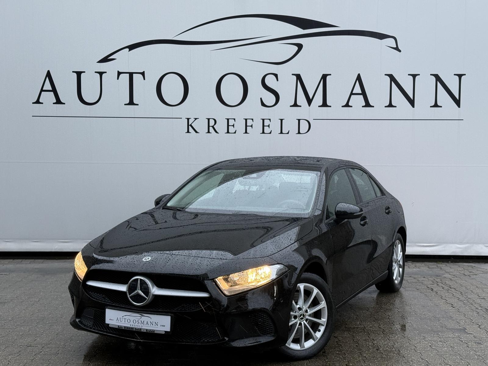 Mercedes-Benz A 250 A 250 e