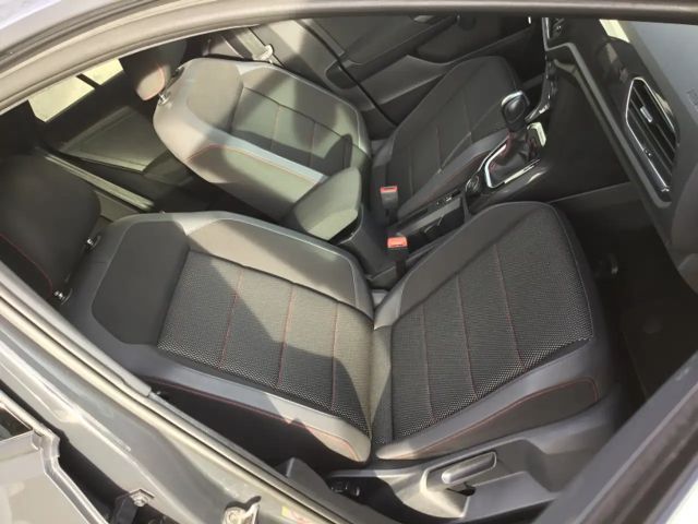 Volkswagen T-Roc Sport