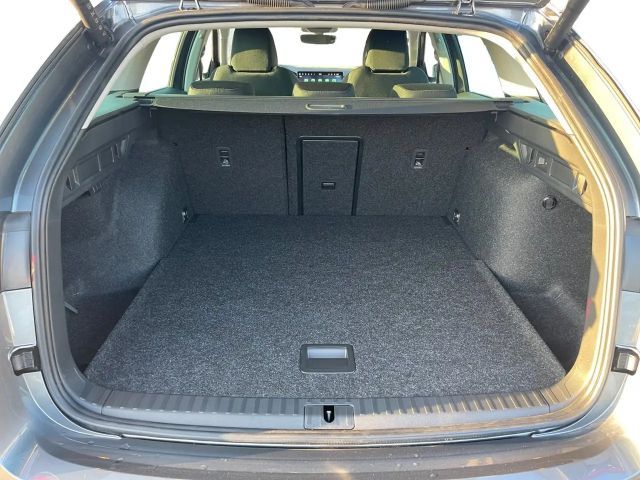 Skoda Octavia Combi Selection