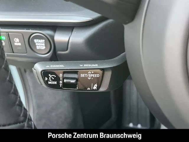 Porsche 992 Carrera Coupé