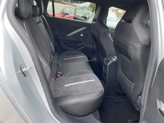 Opel Astra GSe Sports Tourer