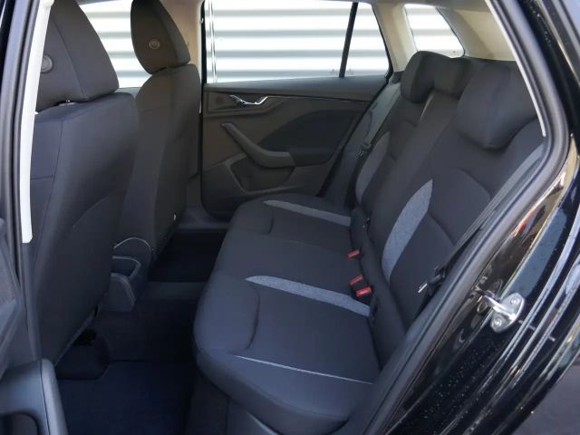 Skoda Kamiq Essence TSI