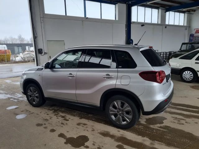 Suzuki Vitara GLX Hybrid Shine