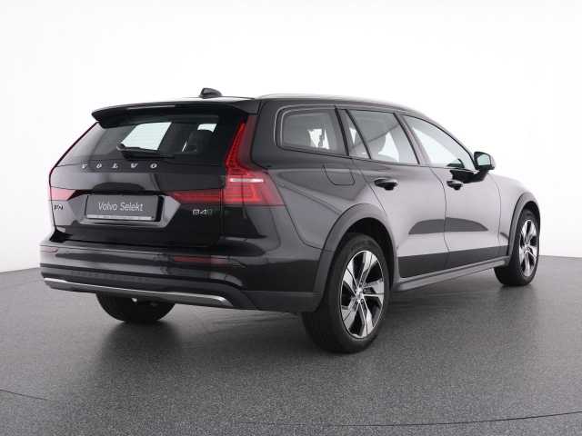 Volvo V60 Cross Country CC