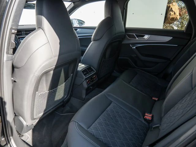 Audi S6 Avant Quattro