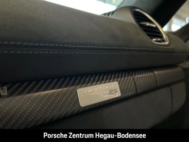 Porsche Cayman 718 RS