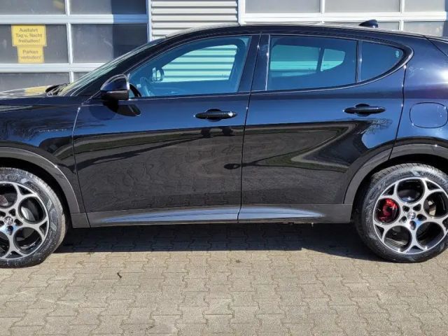 Alfa Romeo Tonale AWD Hybrid Veloce