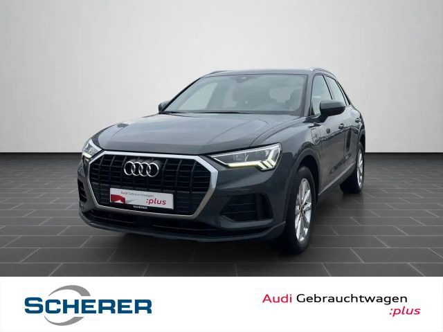 Audi Q3 S-Tronic