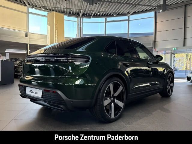 Porsche Macan 4