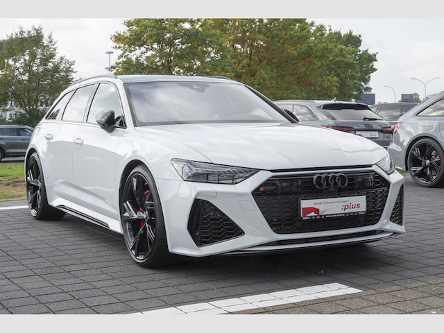 Audi RS6 Avant Quattro