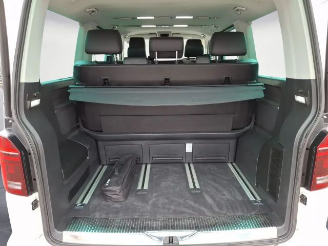 Volkswagen Multivan 2.0 TDI Comfortline T6