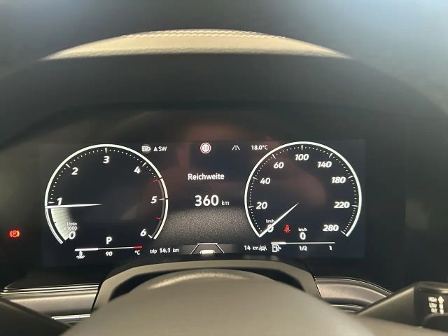 Volkswagen Touareg 4Motion R-Line