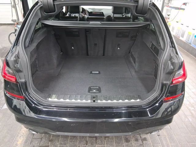 BMW 320 320d M-Sport