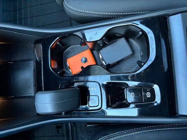 Volvo XC40 Dark Ultra