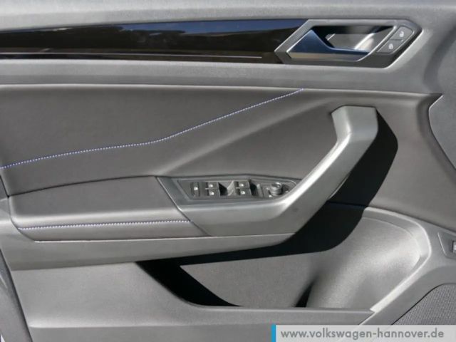 Volkswagen T-Roc 2.0 TSI 4Motion DSG IQ.Drive