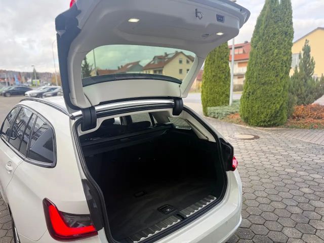 BMW 318 318i Touring