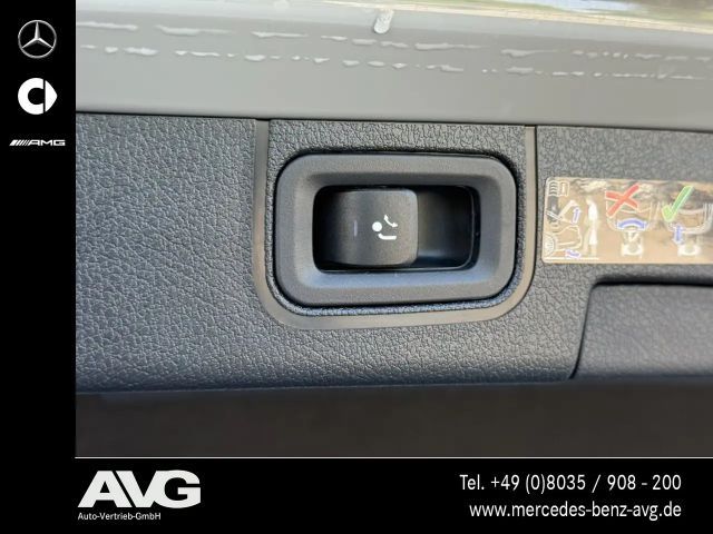 Mercedes-Benz A 200 AMG Line