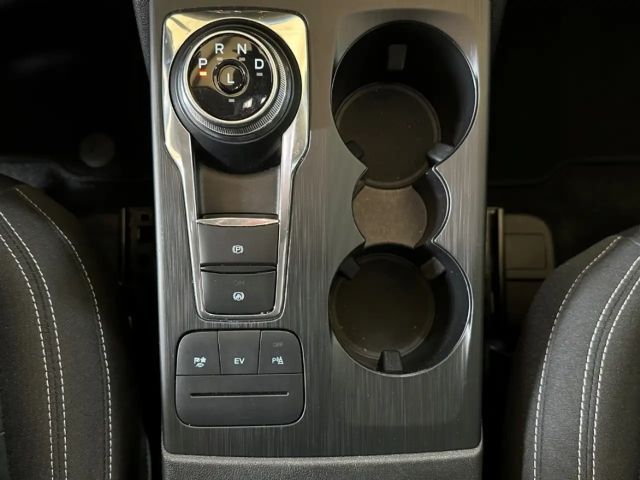 Ford Kuga Cool & Connect