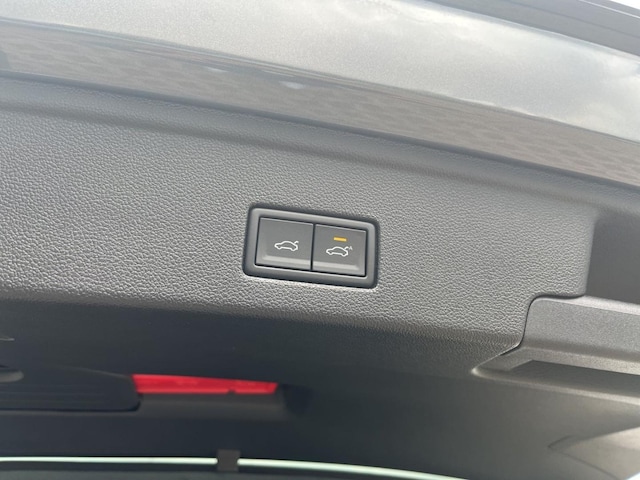 Volkswagen Touareg 4Motion R-Line