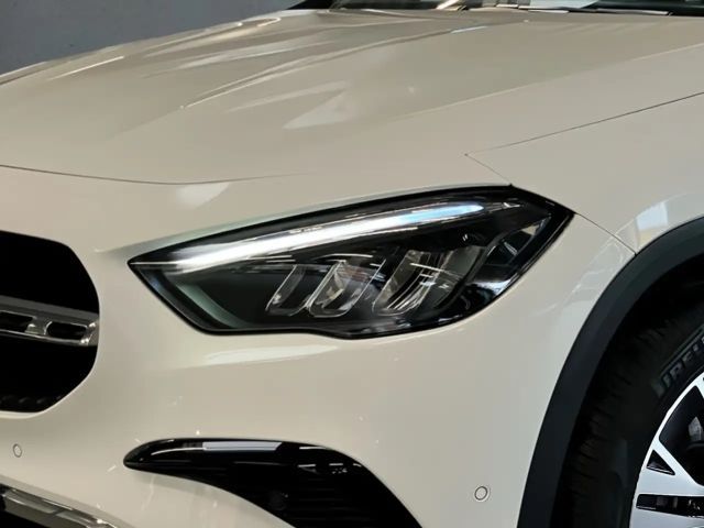 Mercedes-Benz GLA 200 Progressive