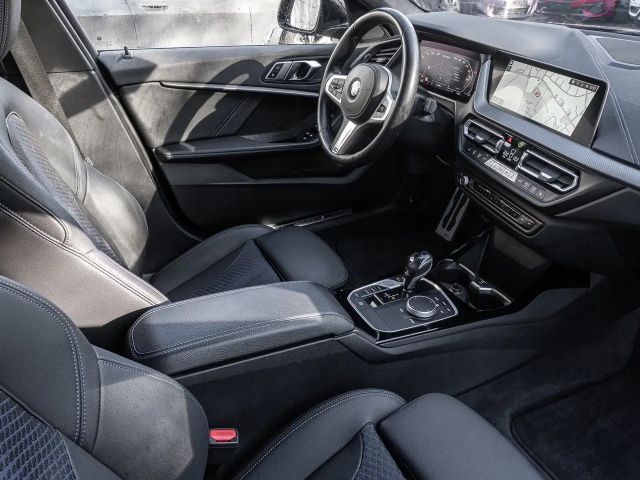 BMW 135 Sedan xDrive