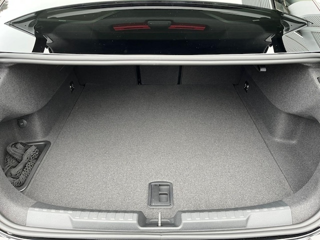 Audi RS3 Quattro S-Tronic Sedan