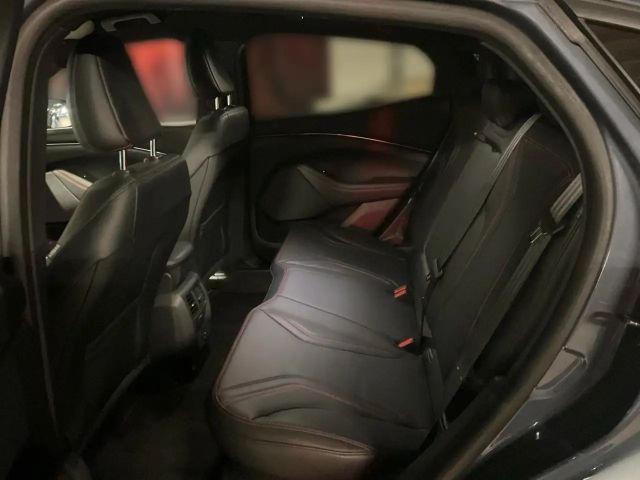 Ford Mustang Mach-E AWD Standard range