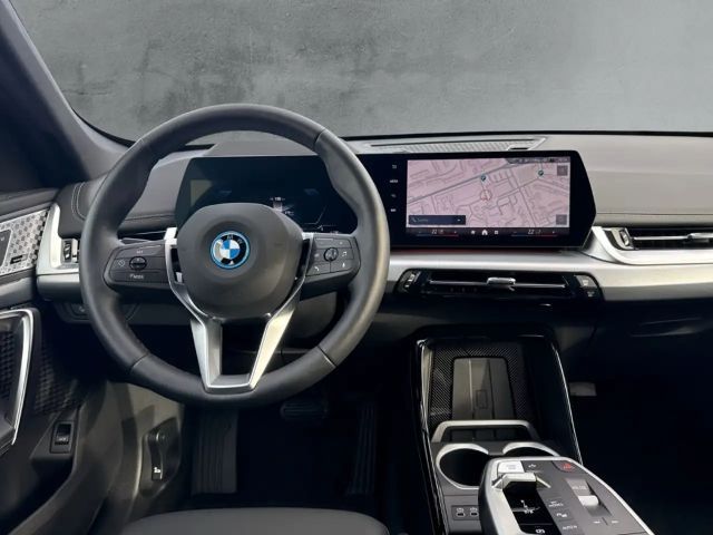 BMW iX1 xDrive30