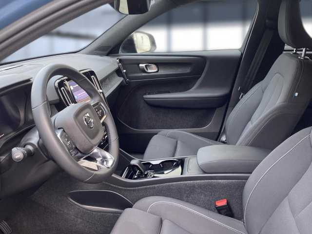 Volvo XC40 XC40 Navi LED Klima Standhzg Einparkhilfe el. Fenster
