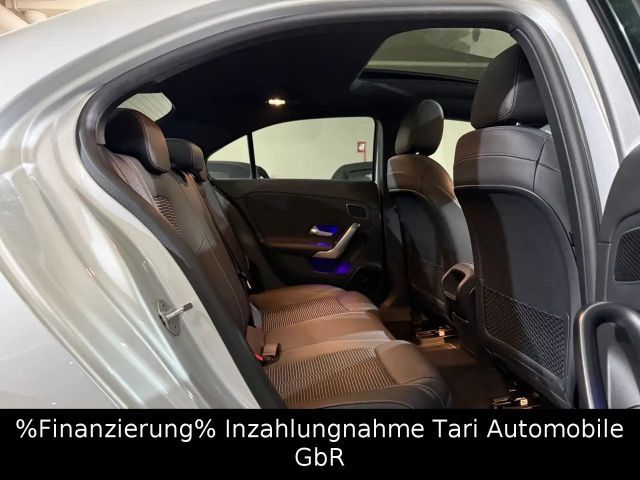 Mercedes-Benz A 180 Limousine Widescreen,Night,Pano,Burmes,19"