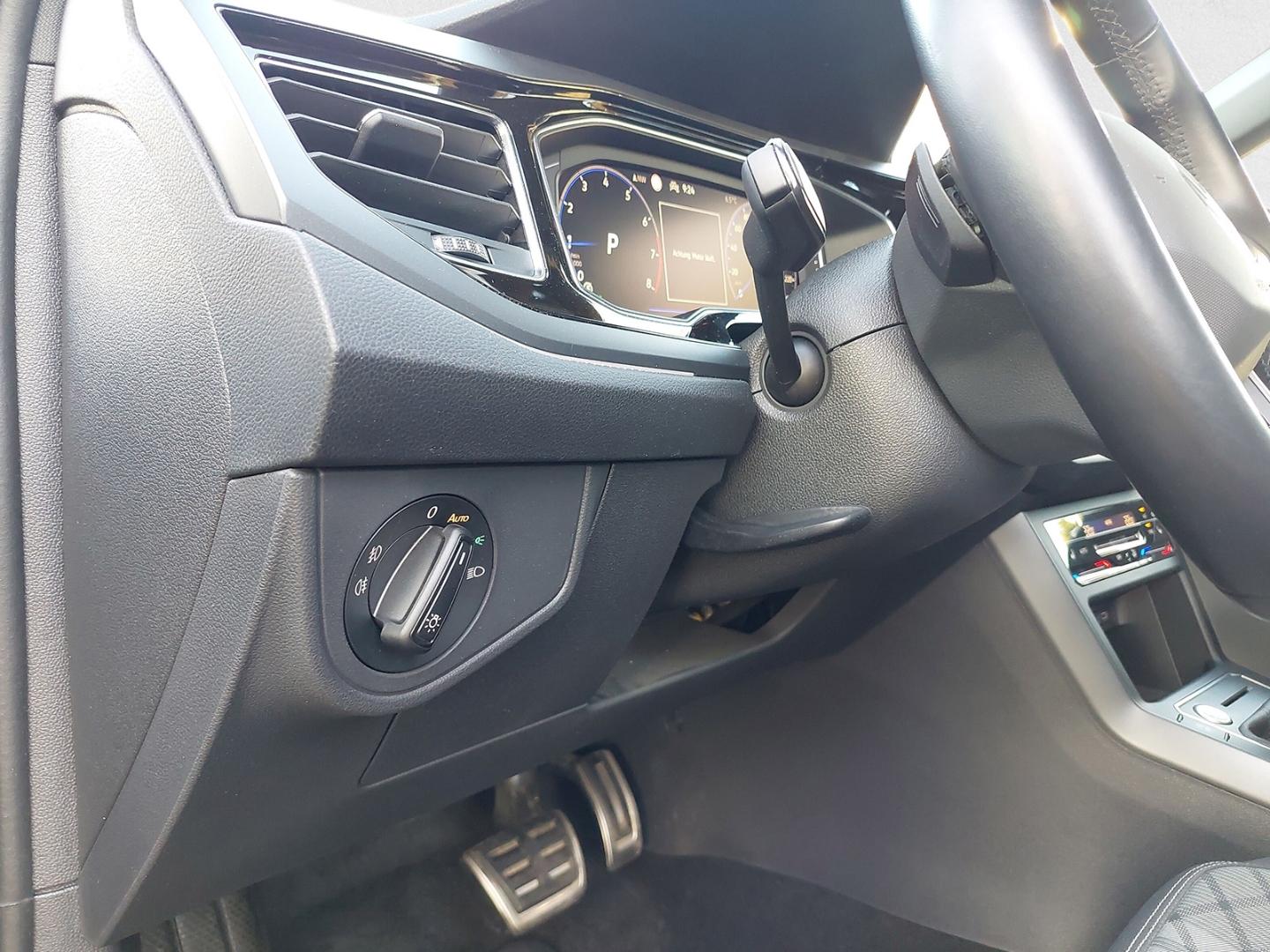 Volkswagen Taigo 1.0 TSI R-Line