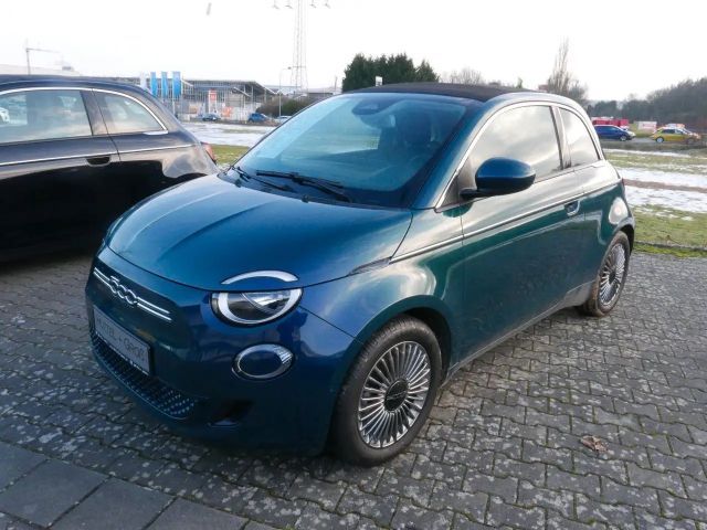 Fiat 500e 42 kWh Icon