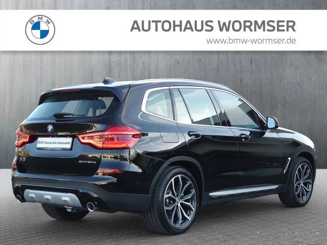 BMW X3 xDrive30e