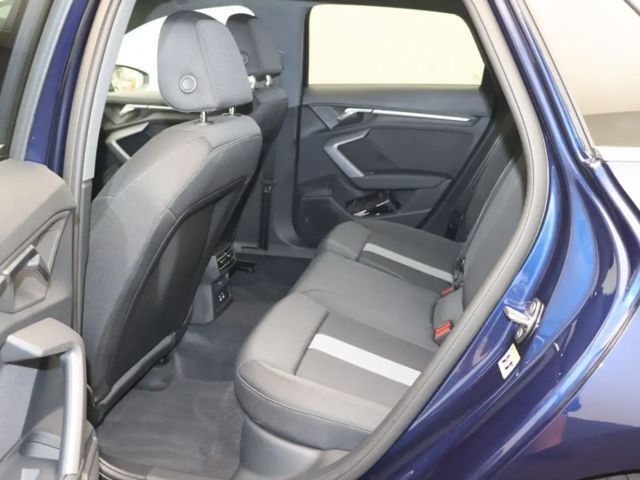 Audi A3 30 TFSI Sedan Sportback
