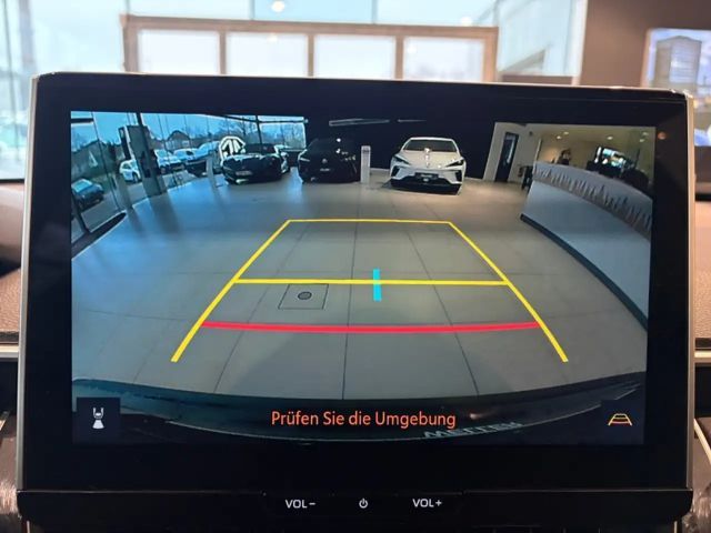 Toyota Corolla Cross Hybride Team D